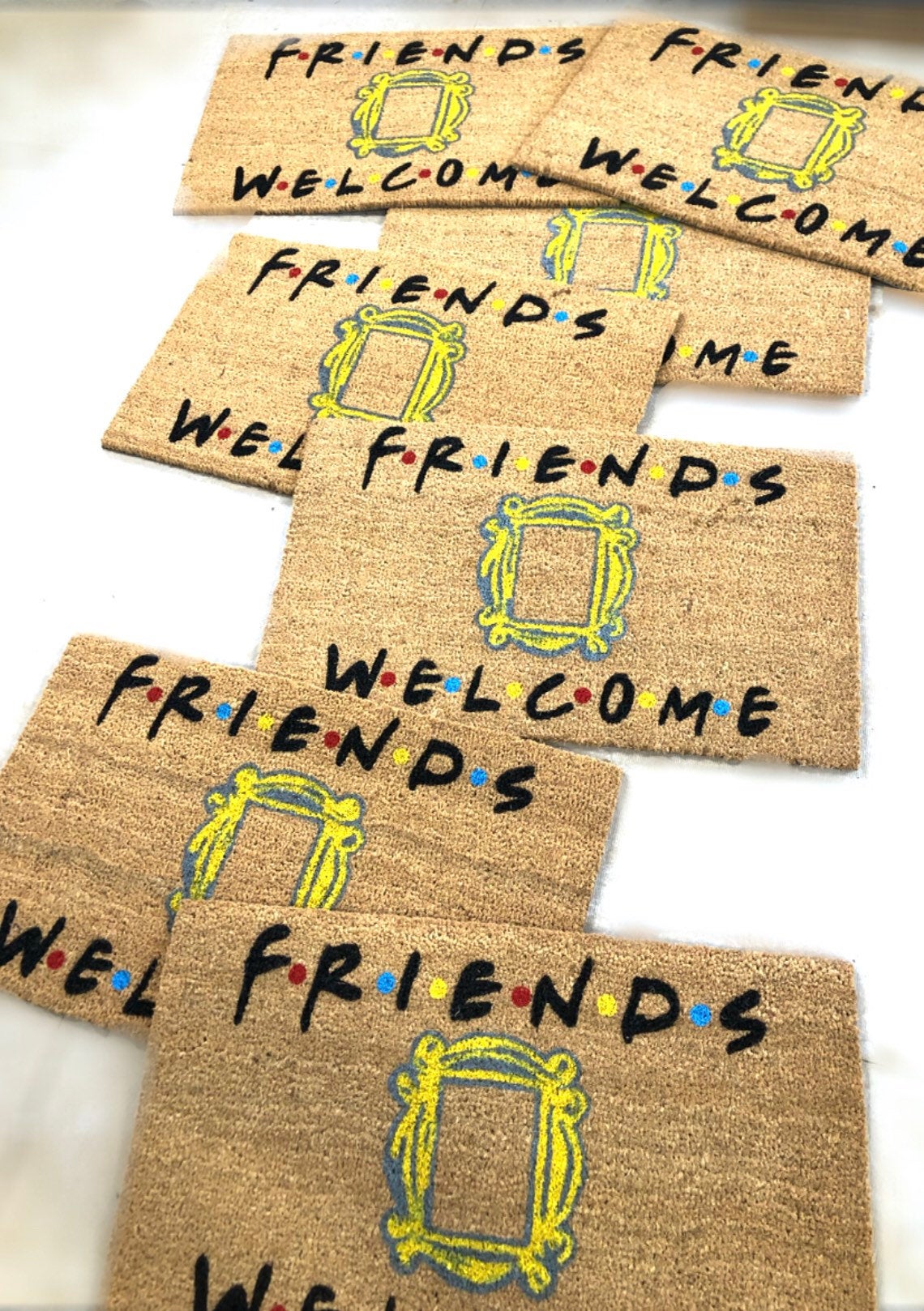 10 Gifts for the Friend Who Love to Watch 'Friends' (Friends Inspired Gifts)